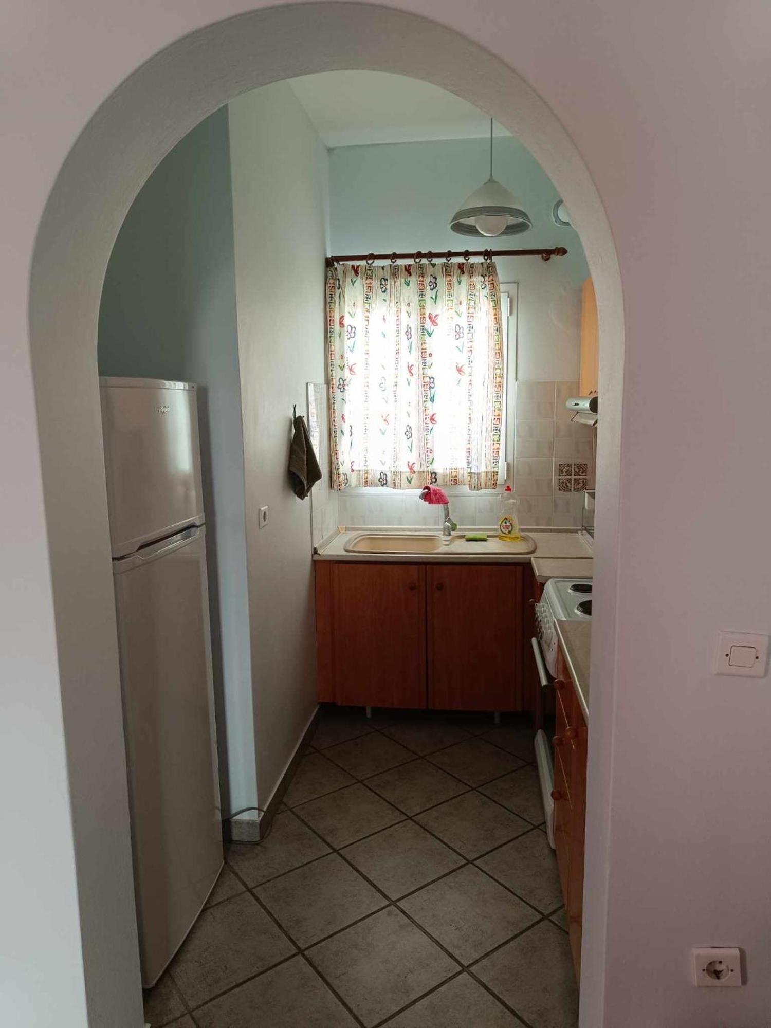 Athina Rooms Karvounades エクステリア 写真