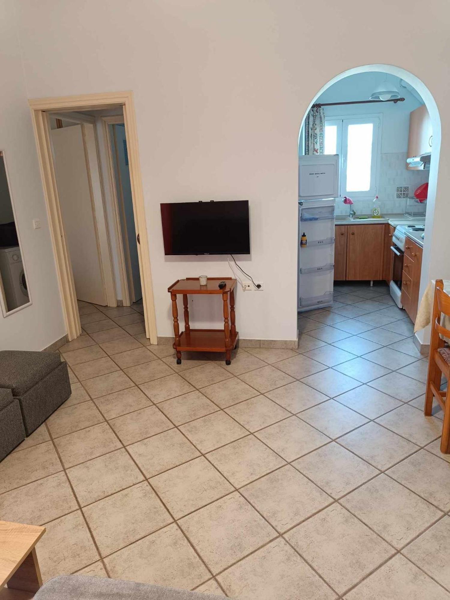 Athina Rooms Karvounades エクステリア 写真