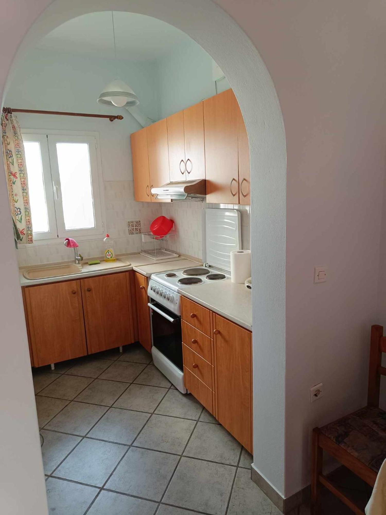 Athina Rooms Karvounades エクステリア 写真